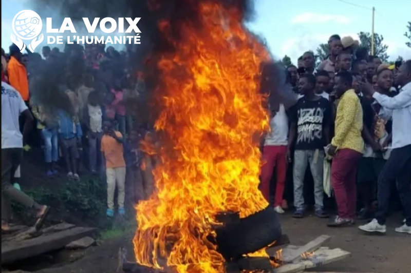 Kinshasa – N’djili : un homme accusé de vol de moto lynché et brûlé vif